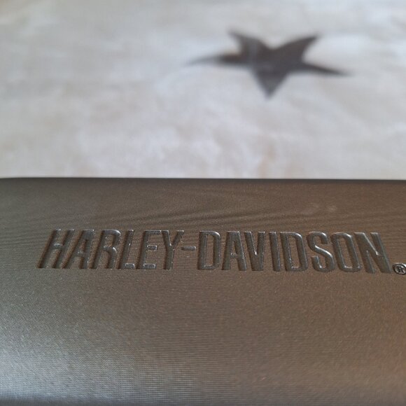 Harley Davidson Gray Satin Black Hard Shell Eye Glass ~ Sunglasses Case - Picture 2 of 8
